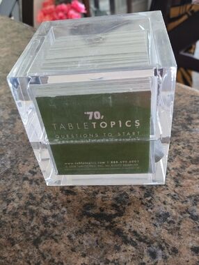 TABLETOPICS 70s